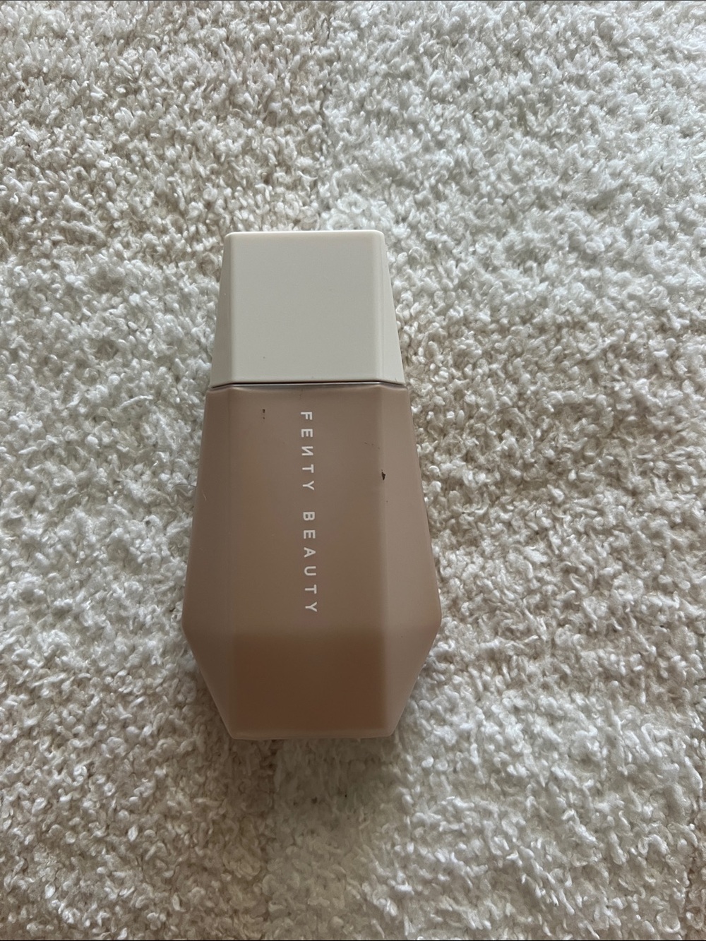 Fenty Beauty Eaze Drop shade 9